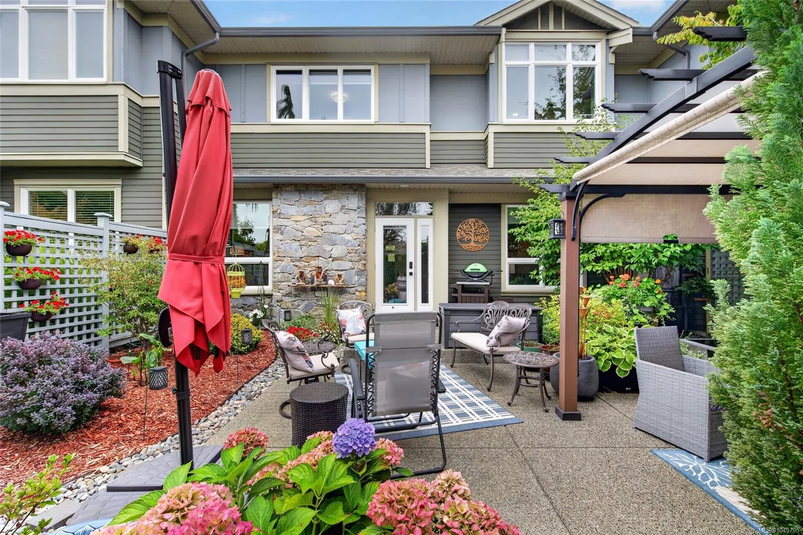 7250 West Saanich Rd