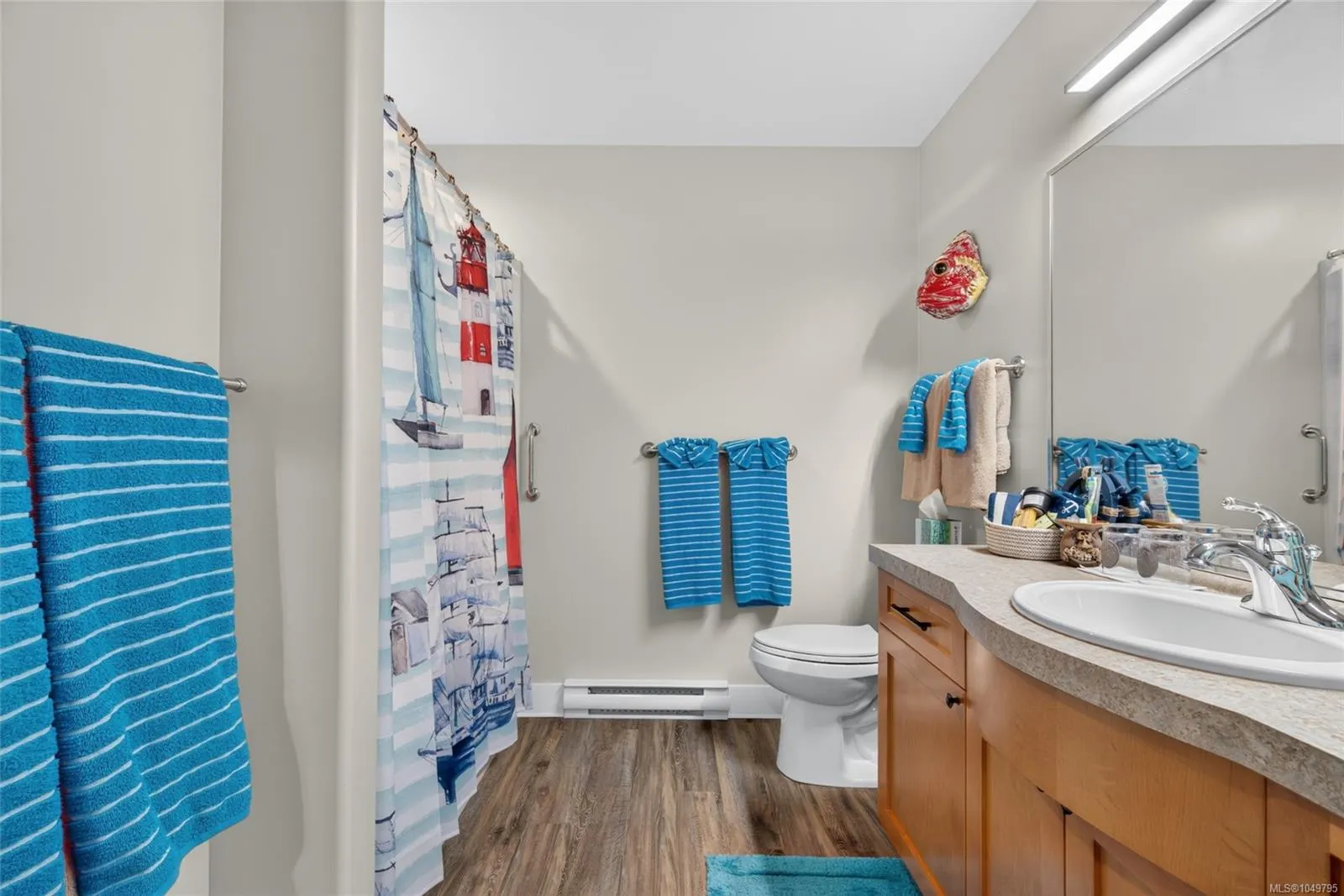 7250 West Saanich Rd