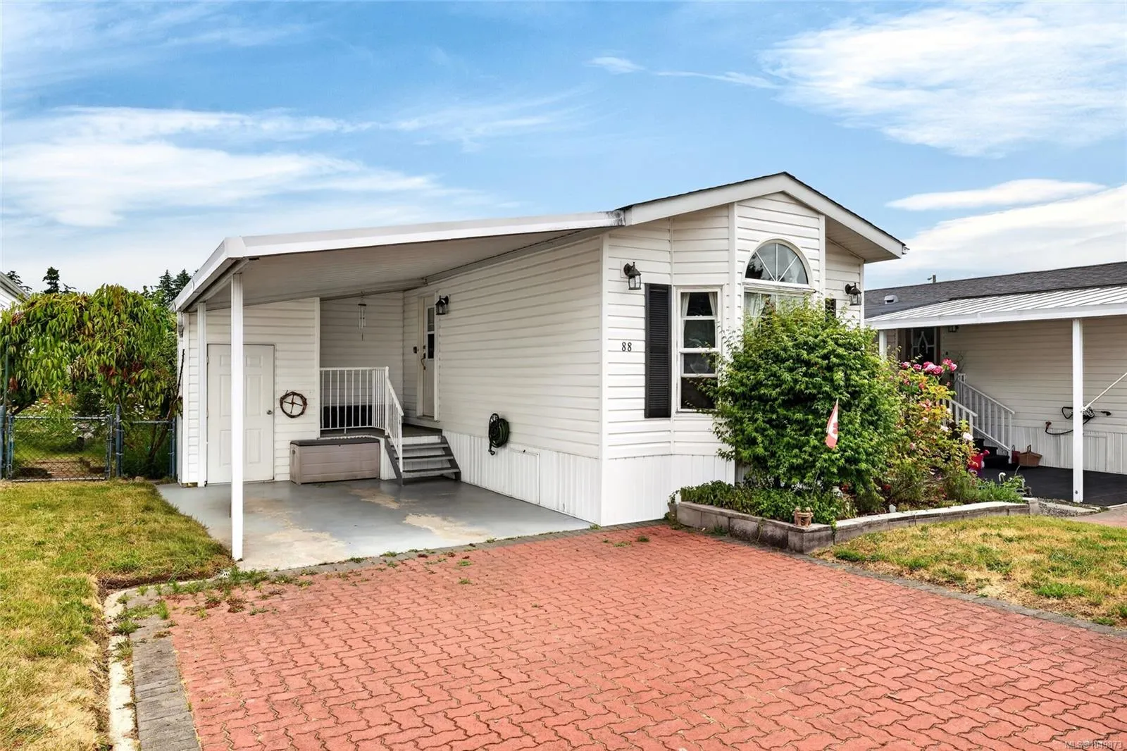 7583 Central Saanich Rd