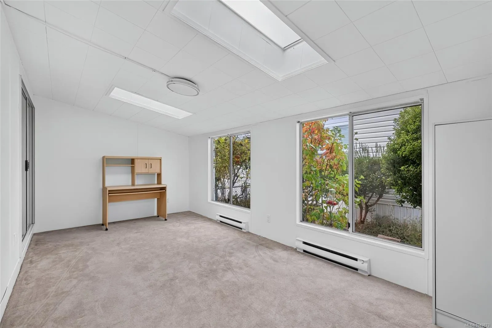 7583 Central Saanich Rd