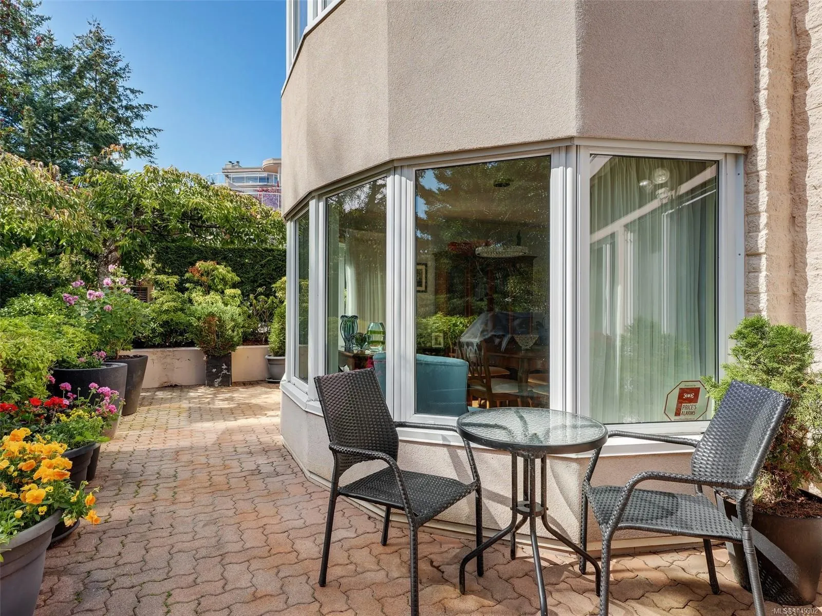 2829 Arbutus Rd