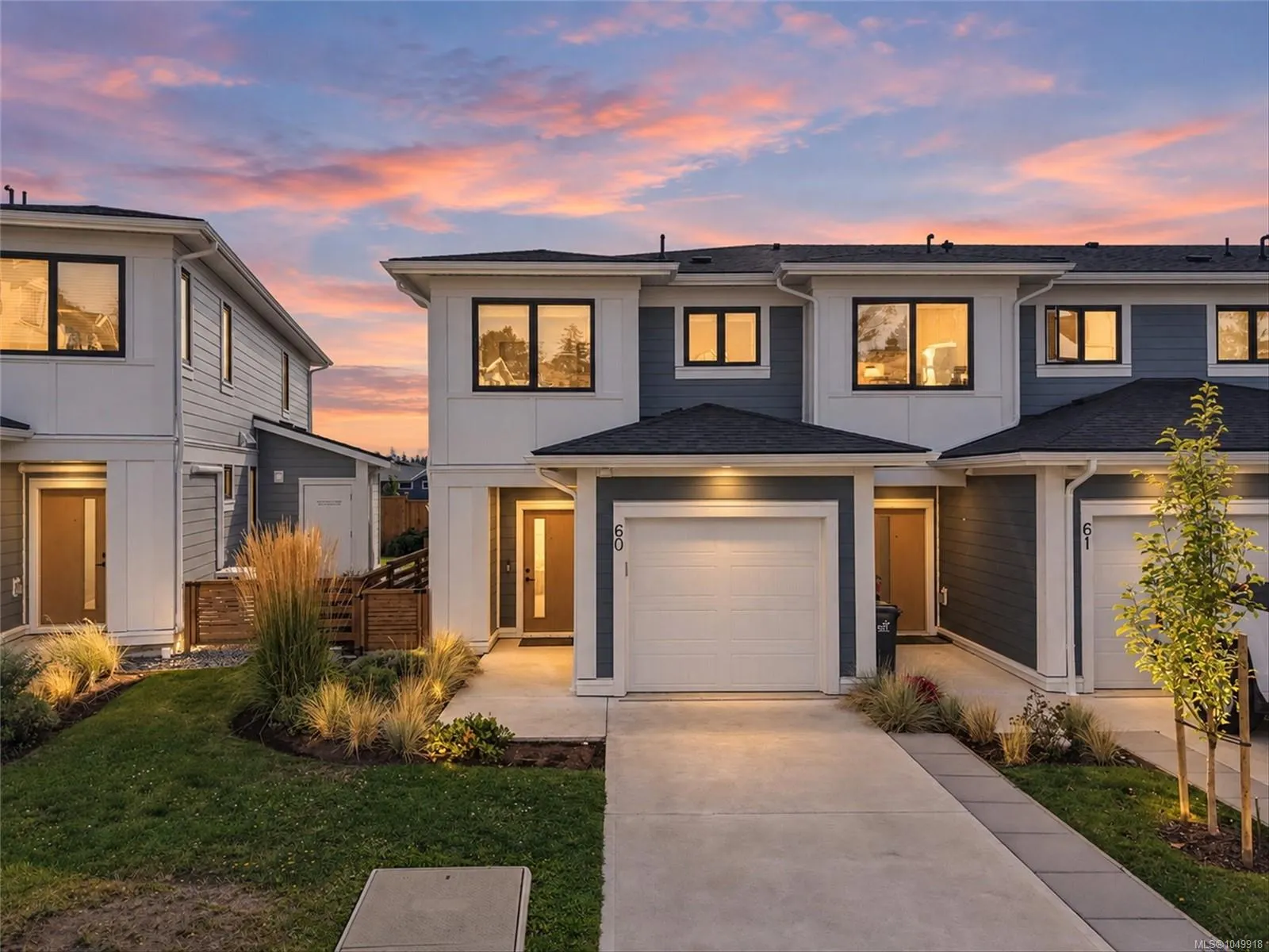 255 Caspian Dr
