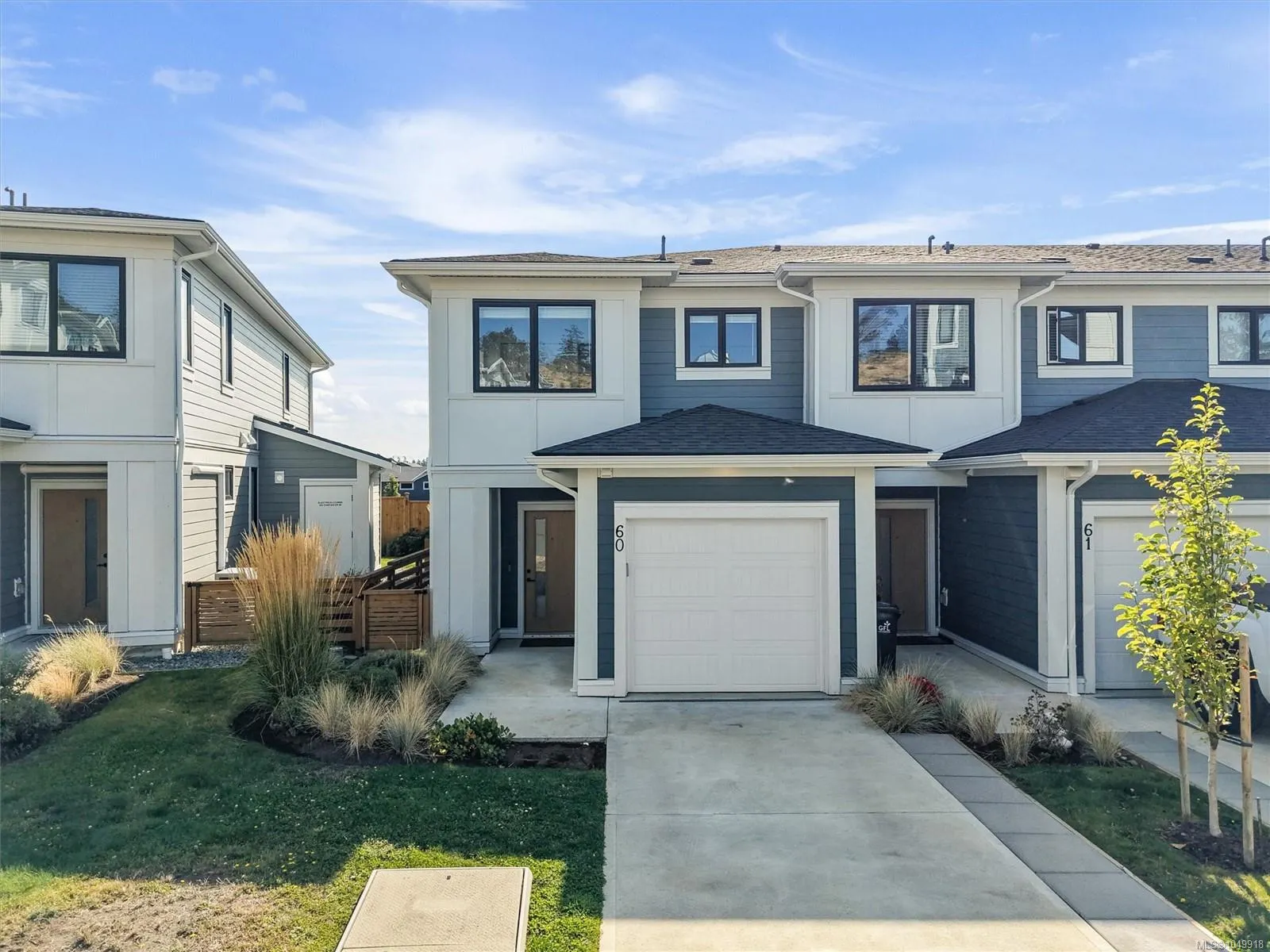 255 Caspian Dr