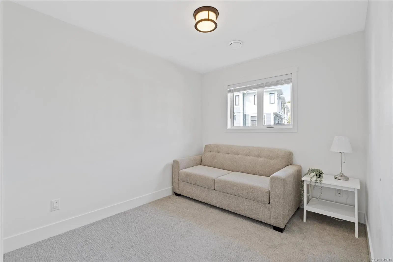 255 Caspian Dr