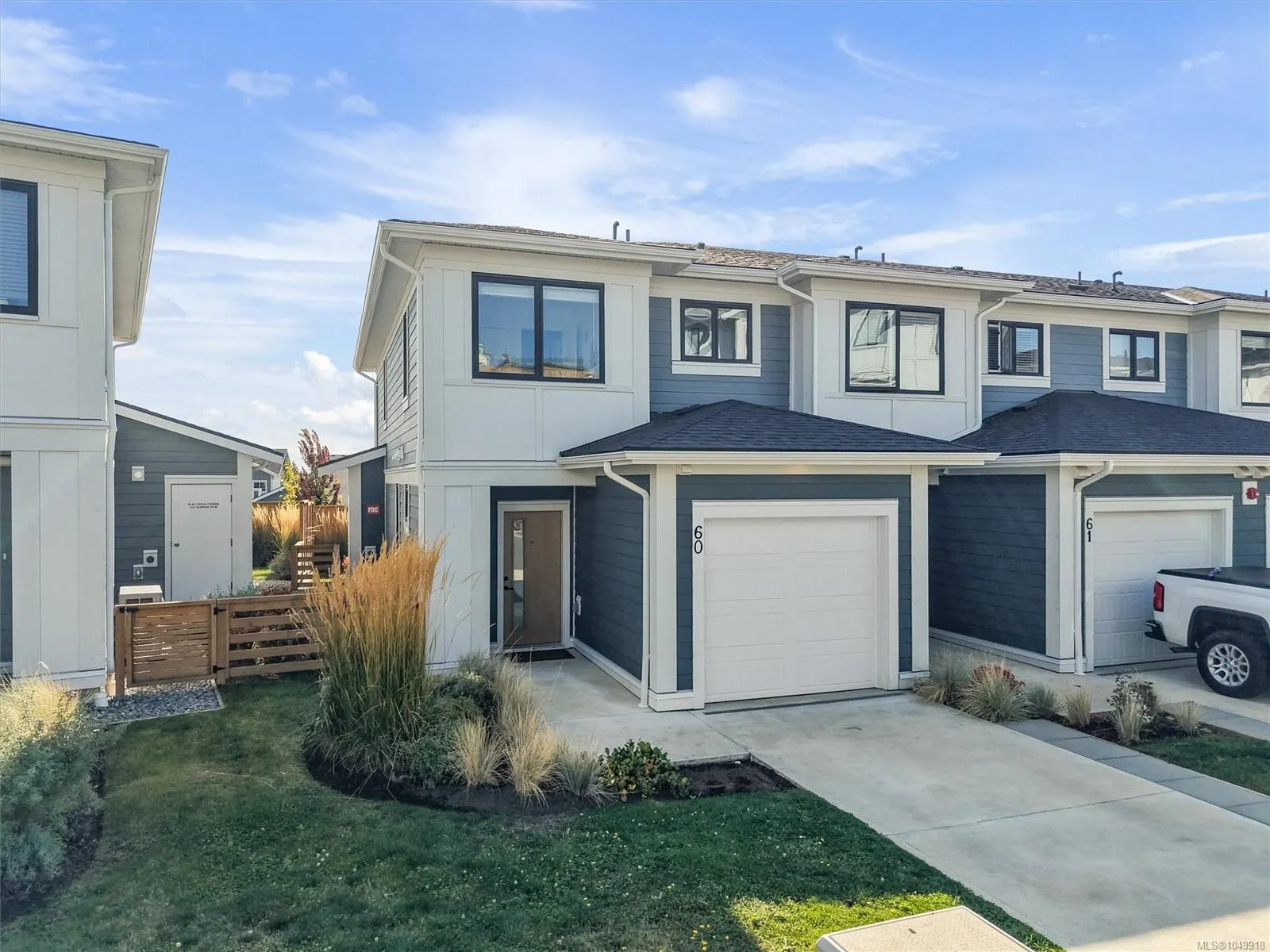 255 Caspian Dr