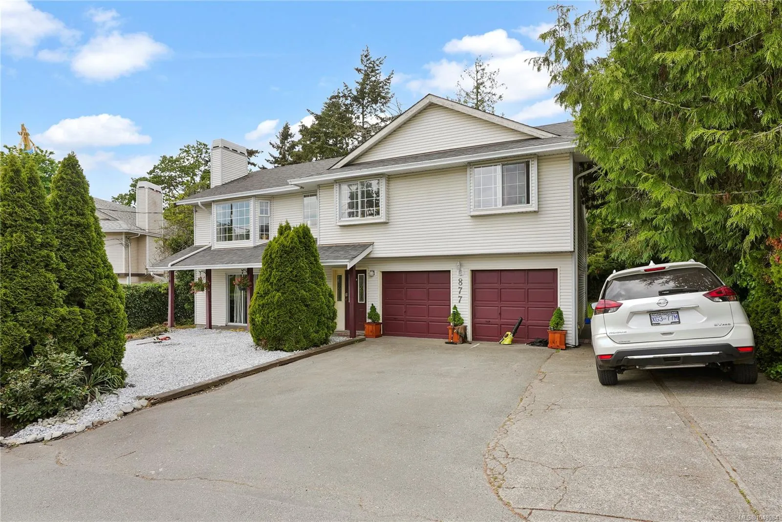 877 Admirals Rd