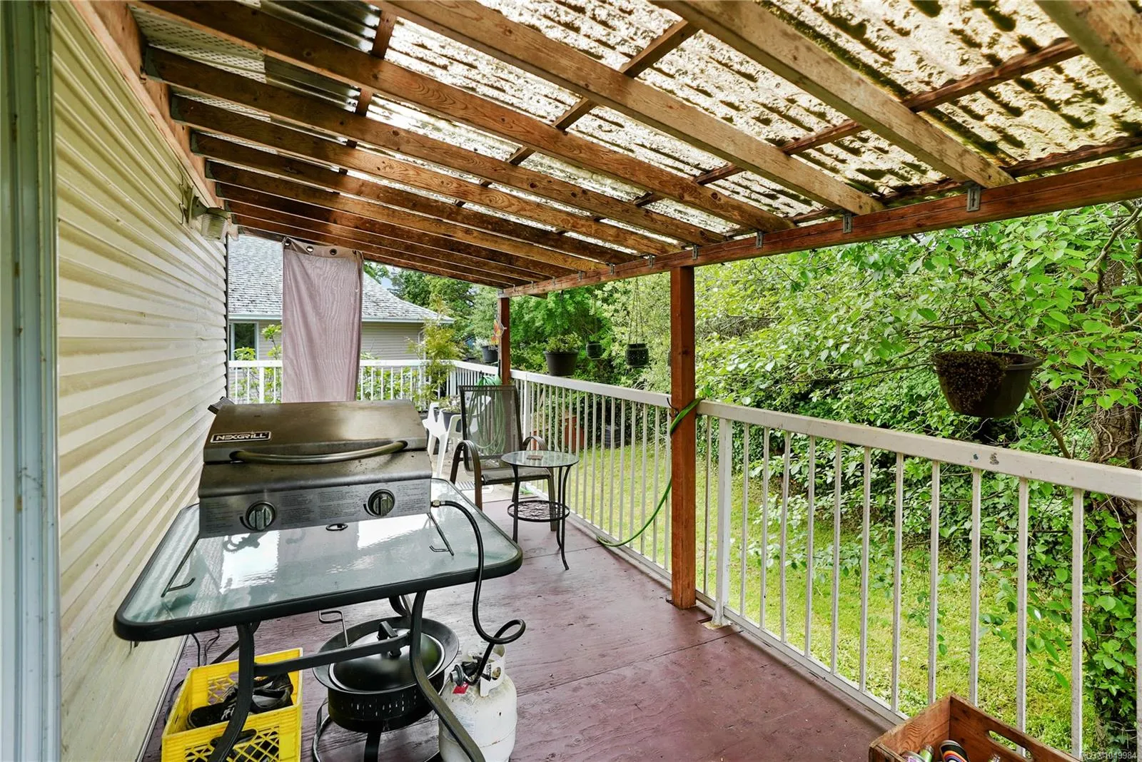 877 Admirals Rd