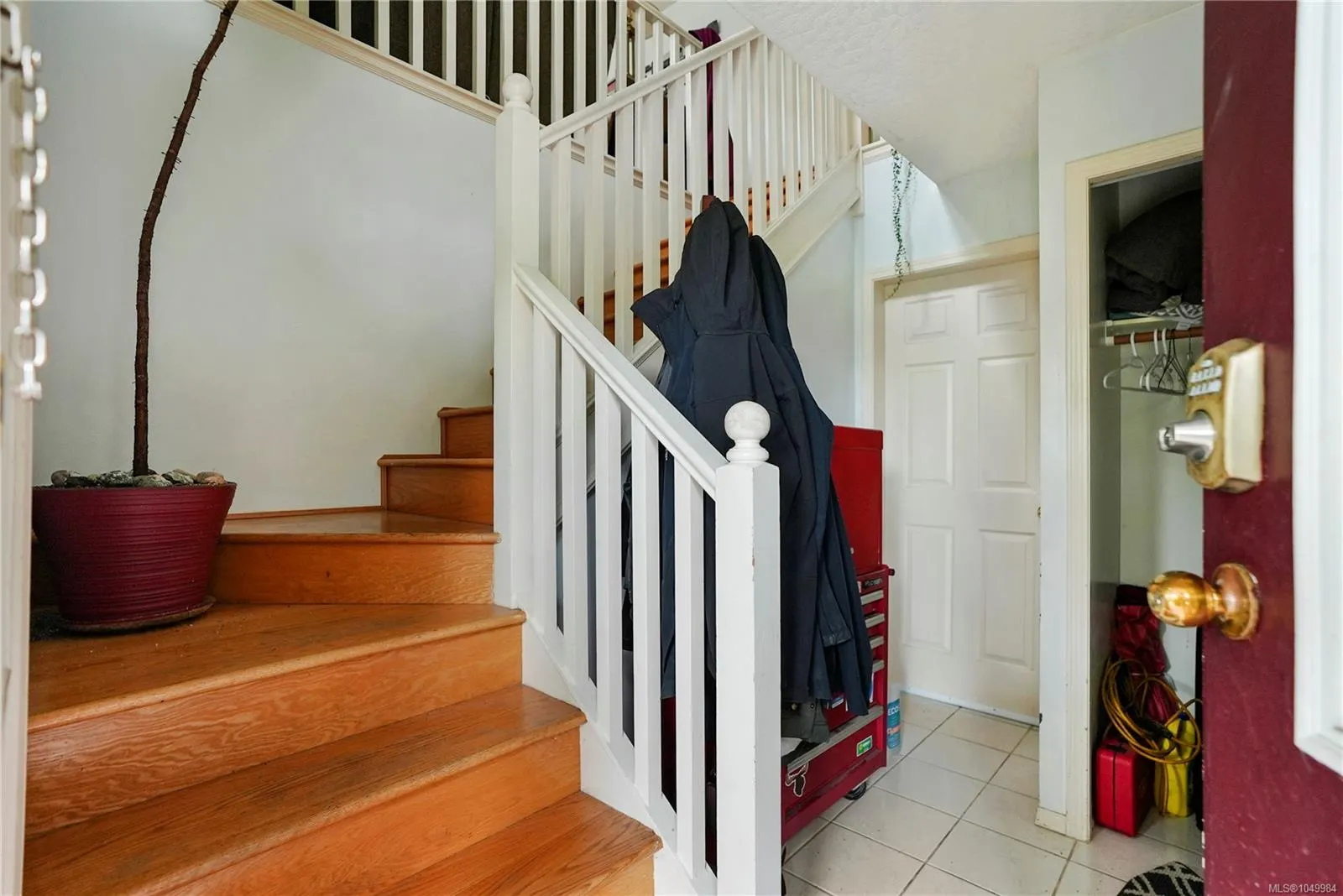 877 Admirals Rd