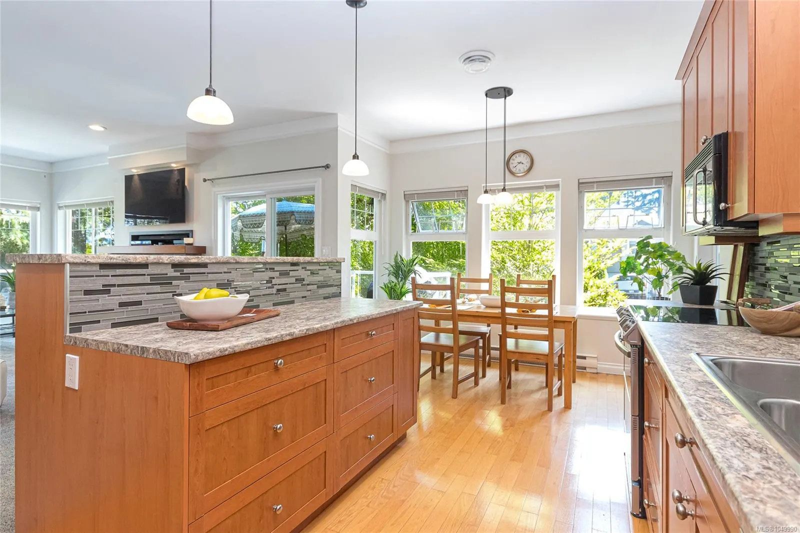 7348 Ridgedown Crt