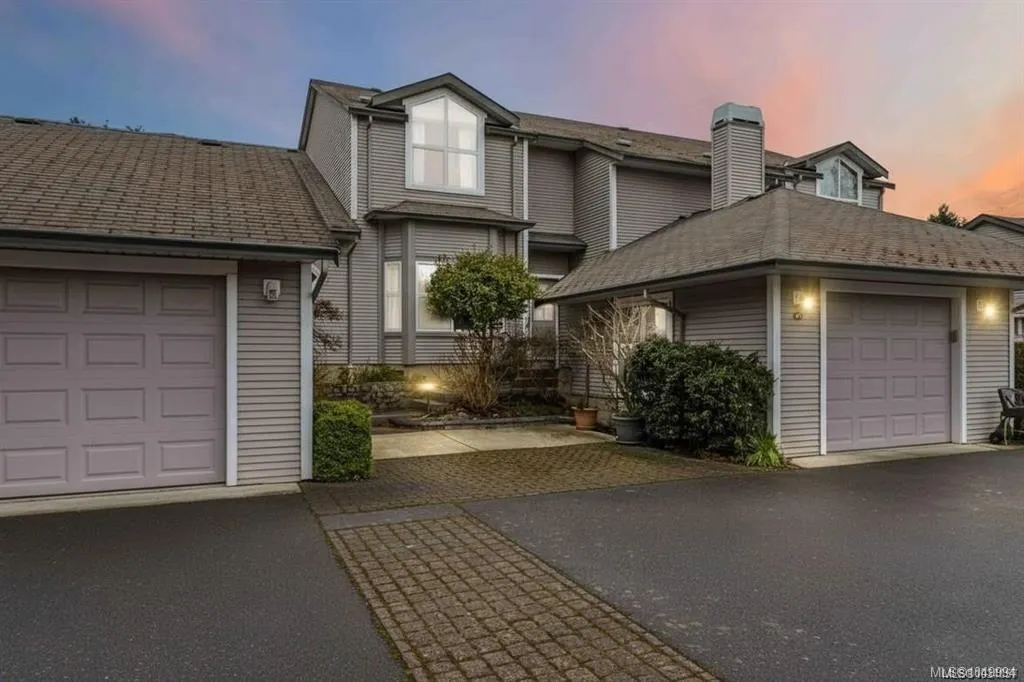 3633 Cedar Hill Rd