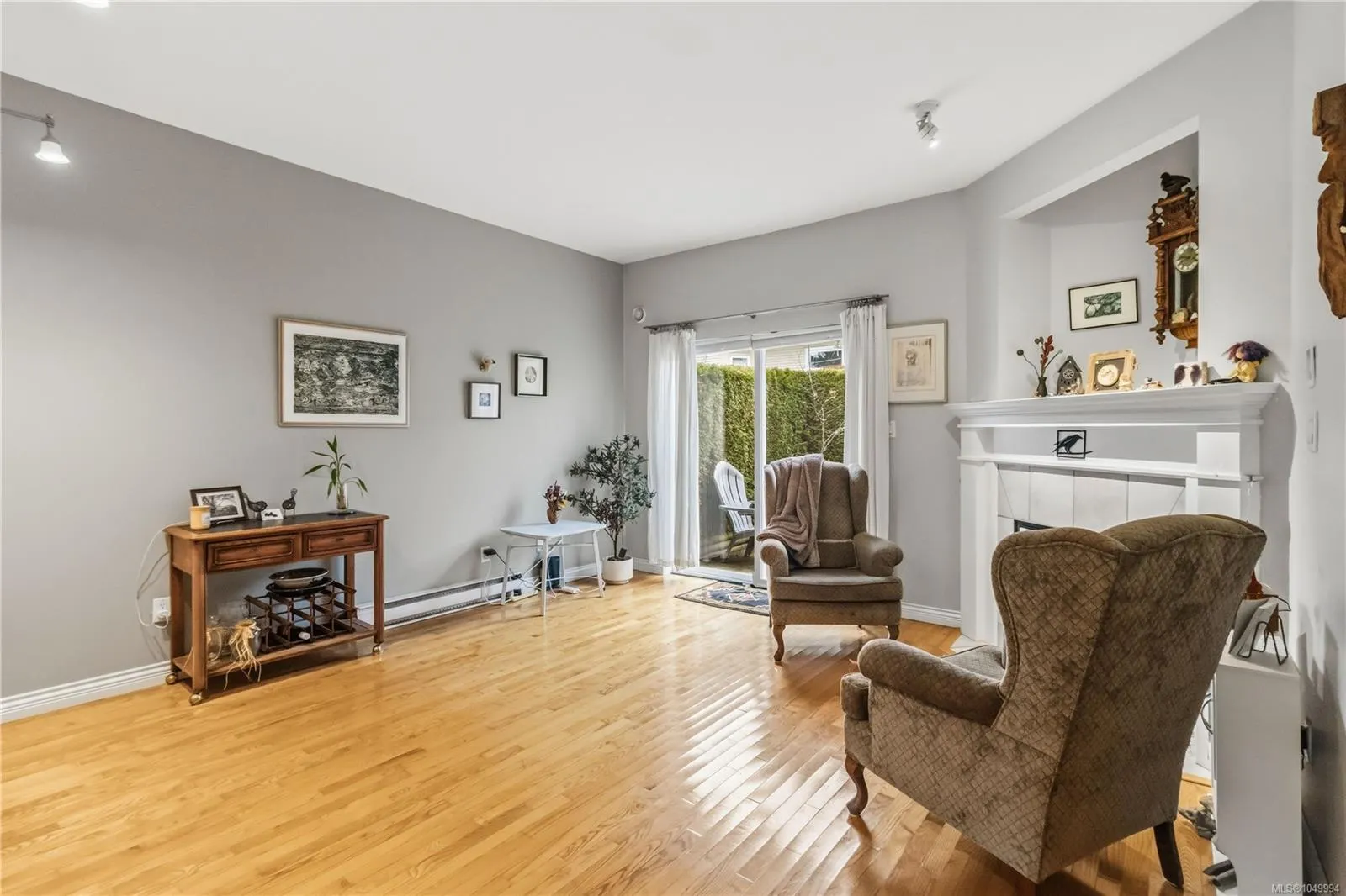 3633 Cedar Hill Rd