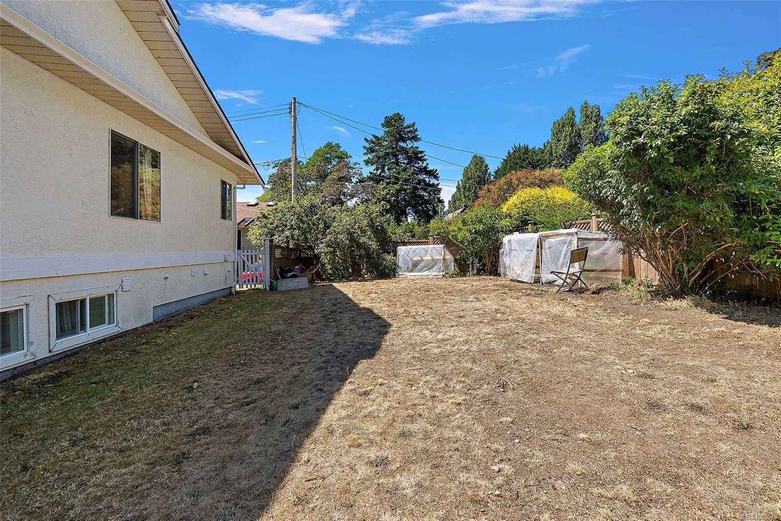 3301 Argyle Pl