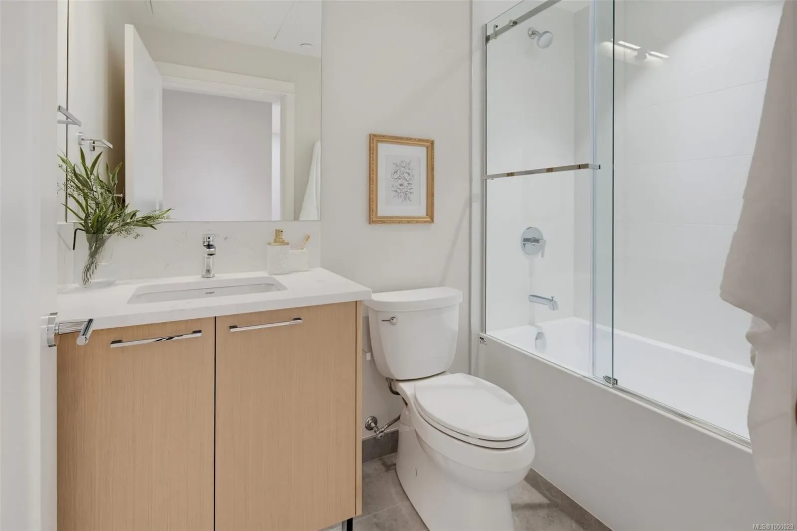 5229 Cordova Bay Rd
