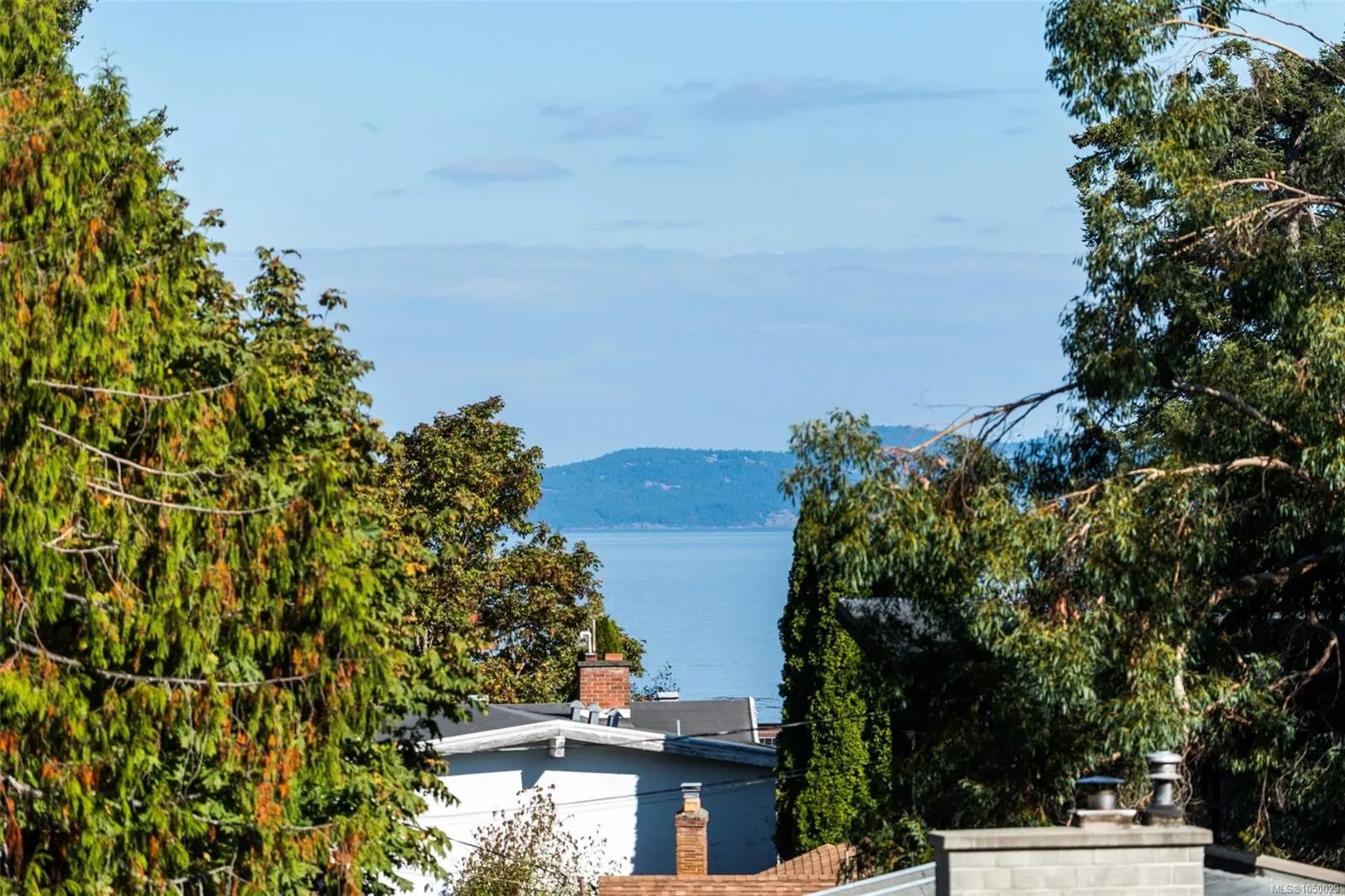5229 Cordova Bay Rd