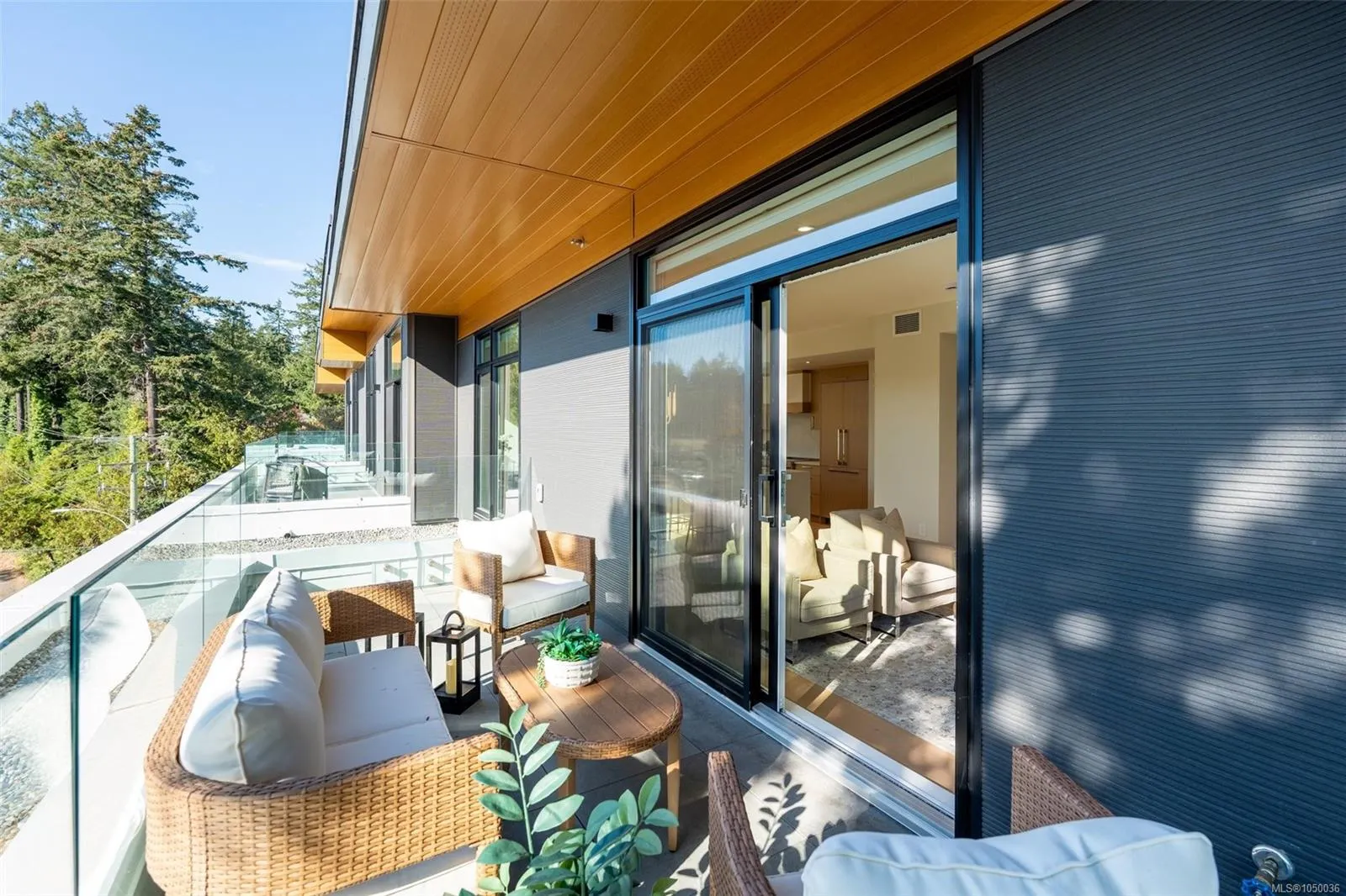 5229 Cordova Bay Rd