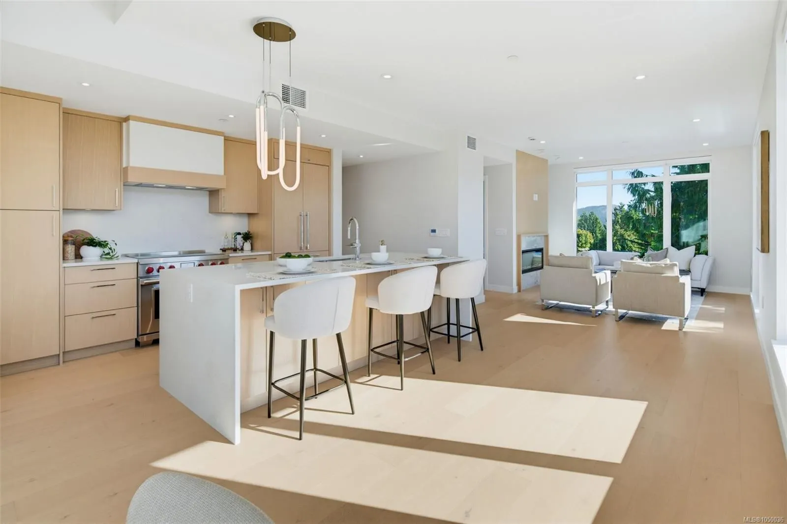 5229 Cordova Bay Rd