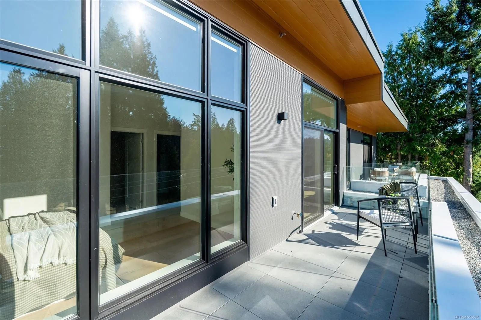 5229 Cordova Bay Rd