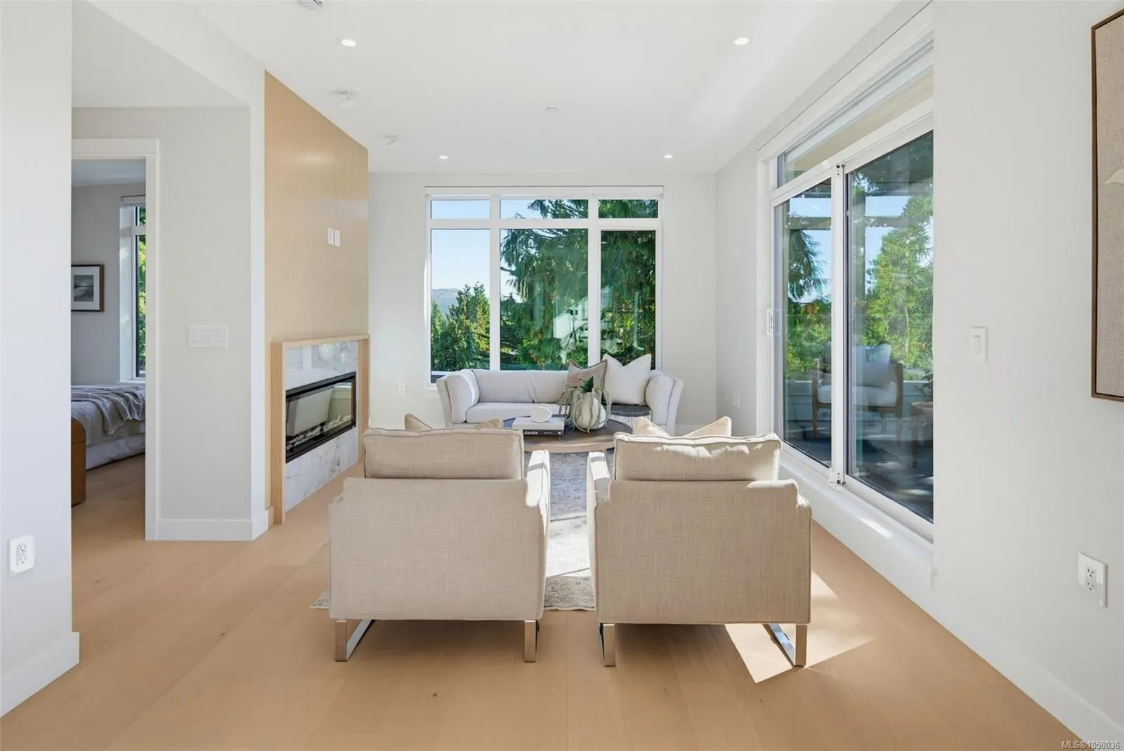 5229 Cordova Bay Rd