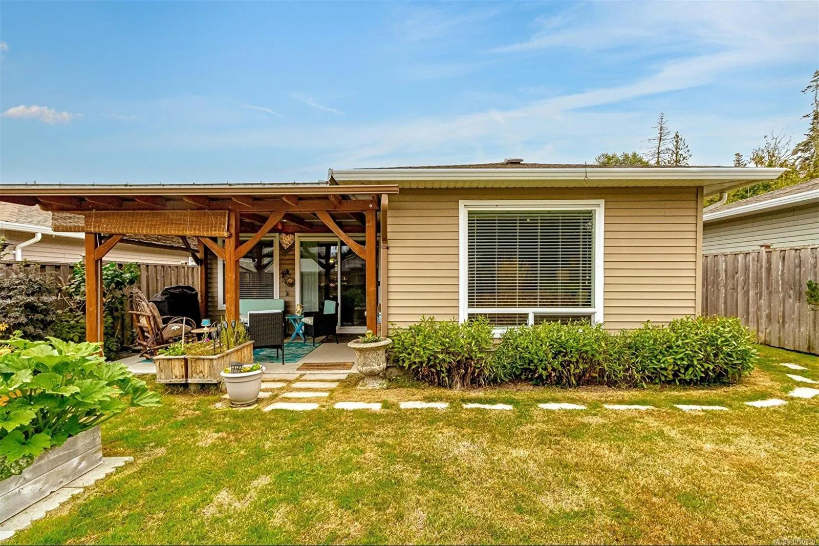 7586 Tetayut Rd