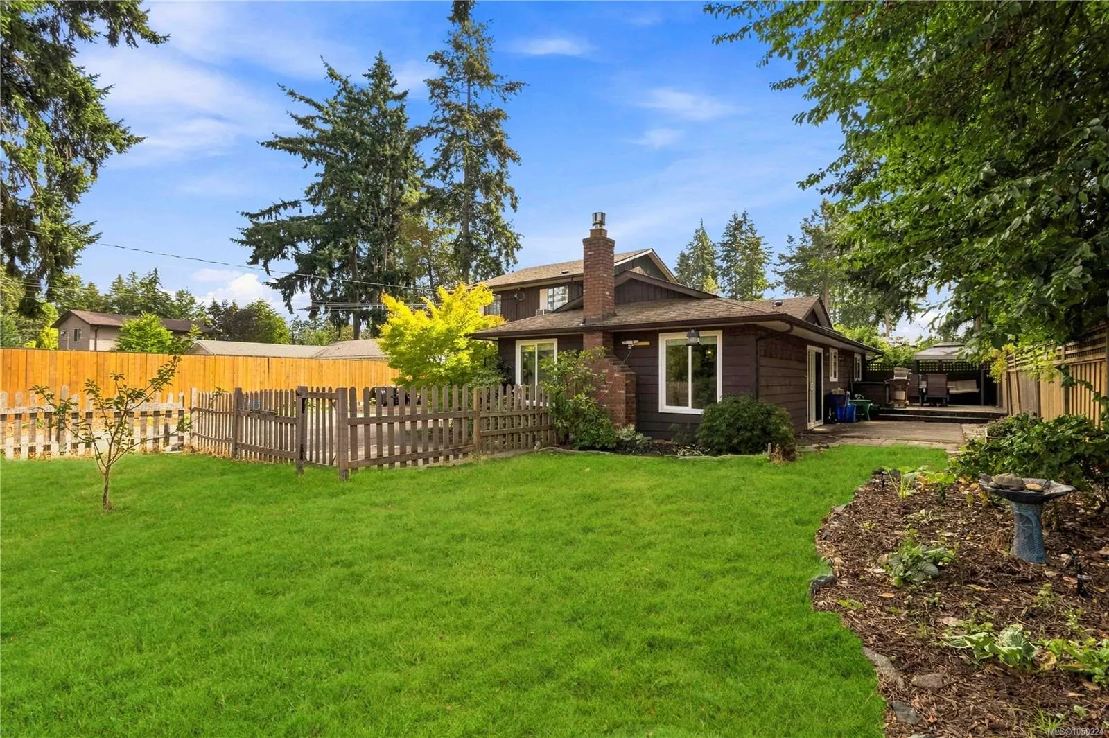 2319 Sooke Rd