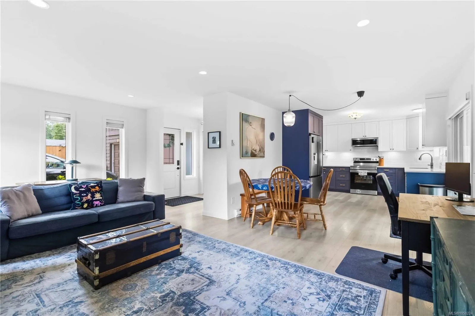 2319 Sooke Rd
