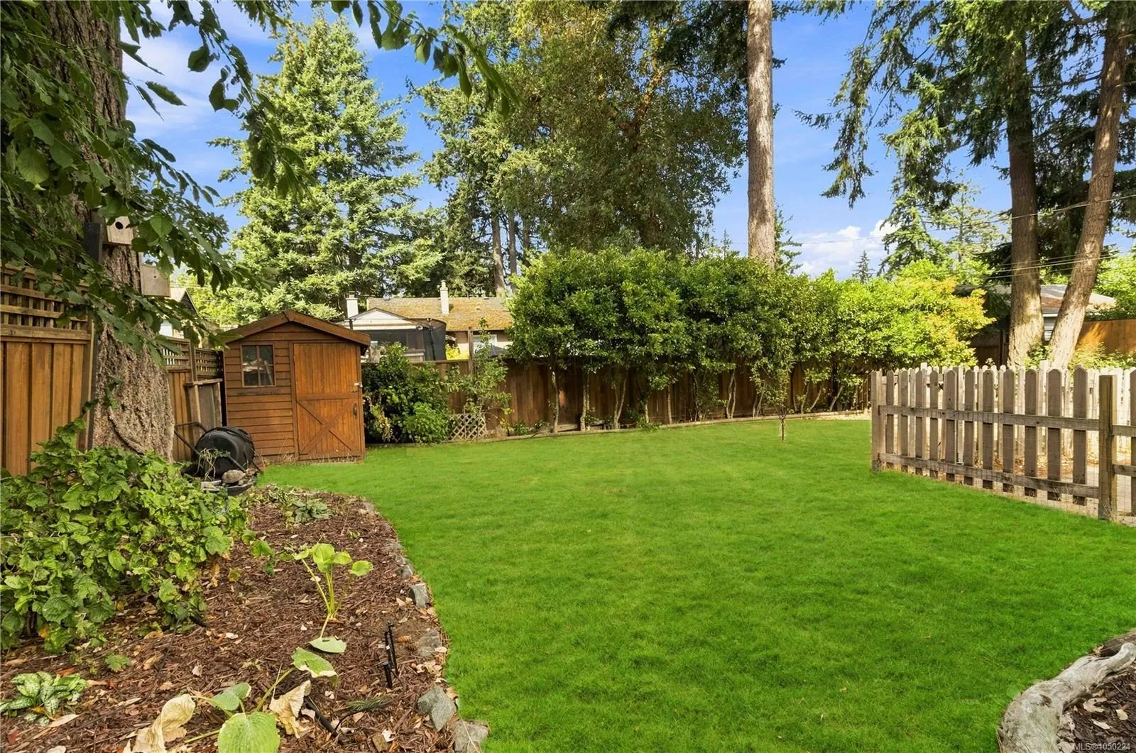 2319 Sooke Rd