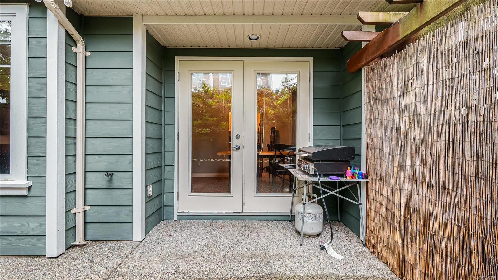 724 LARKHALL Rd