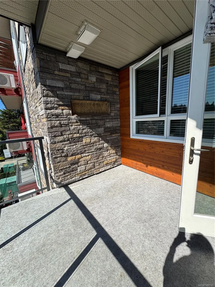 300 Belmont Rd