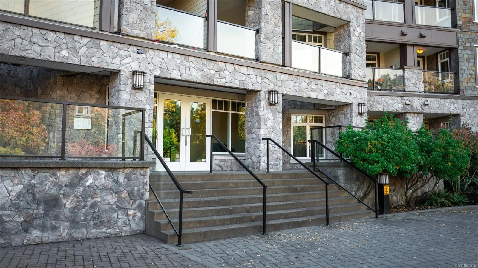 1375 Bear Mountain Pkwy