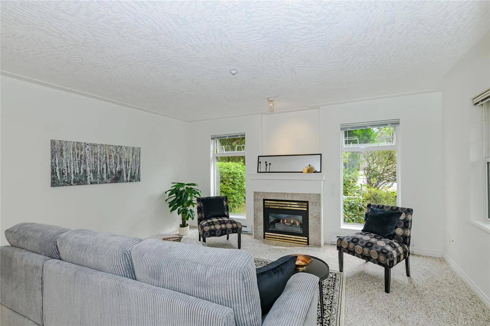 606 Goldstream Ave