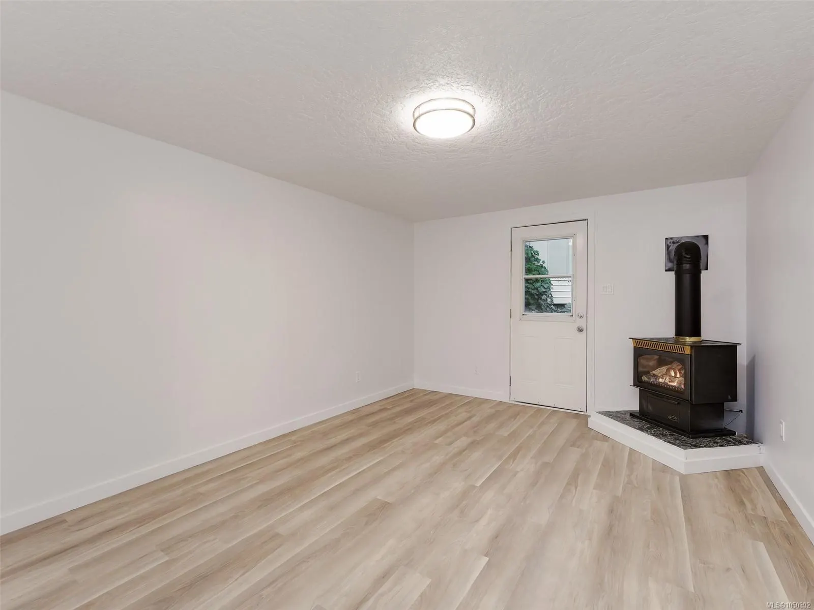 2587 Selwyn Rd