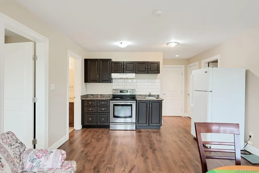 1177 Deerview Pl