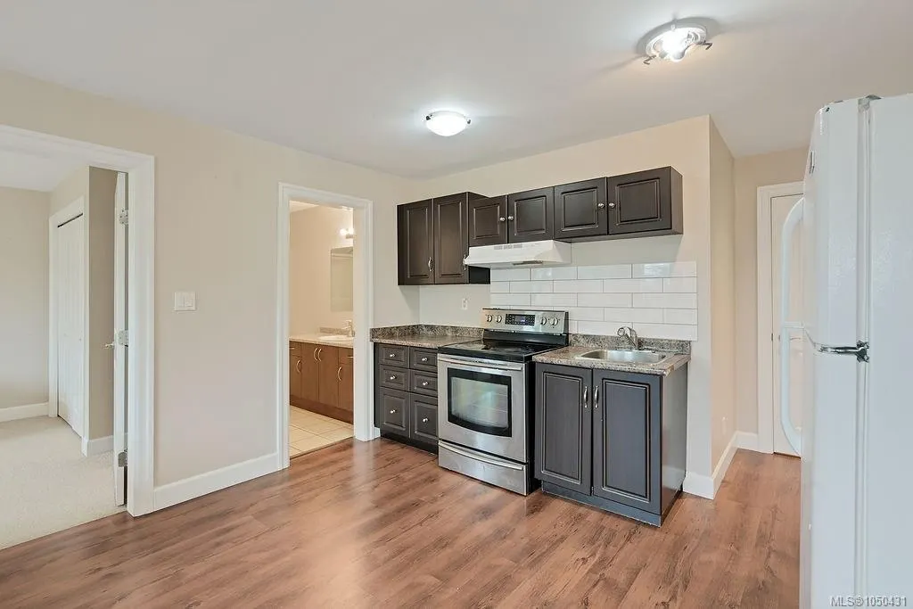 1177 Deerview Pl