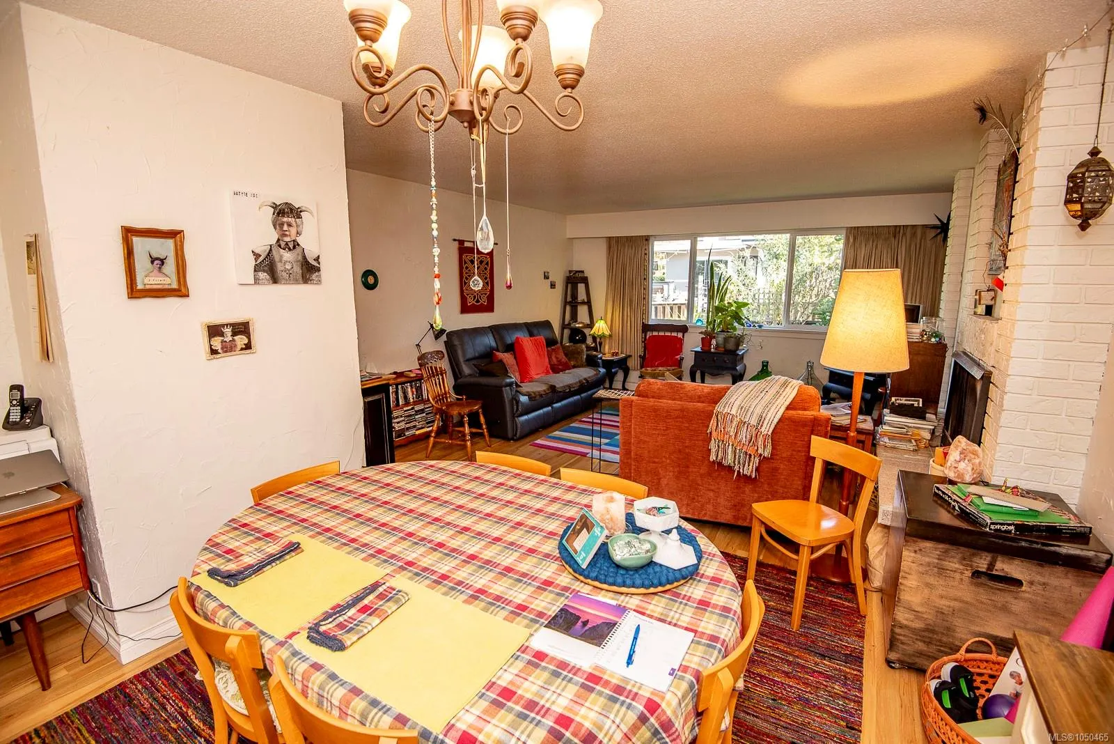3060 Harriet Rd