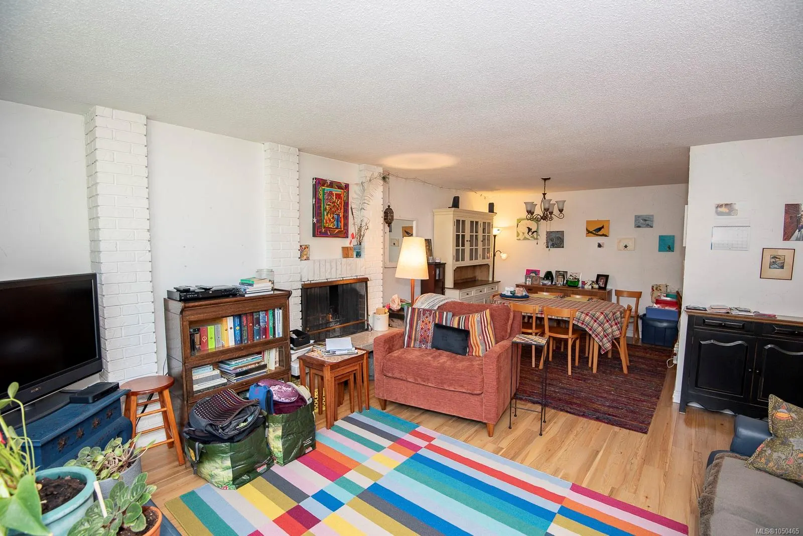 3060 Harriet Rd