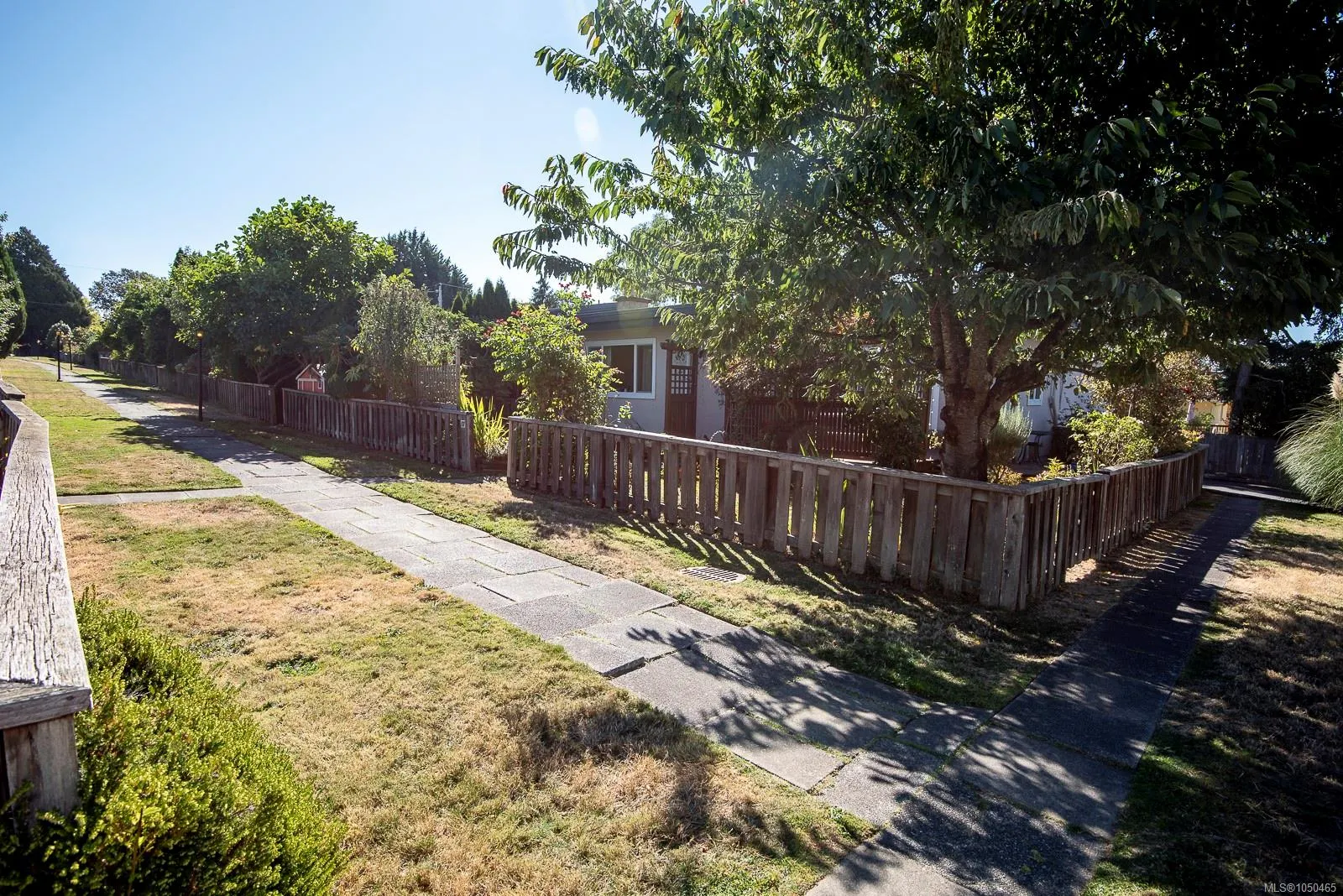 3060 Harriet Rd