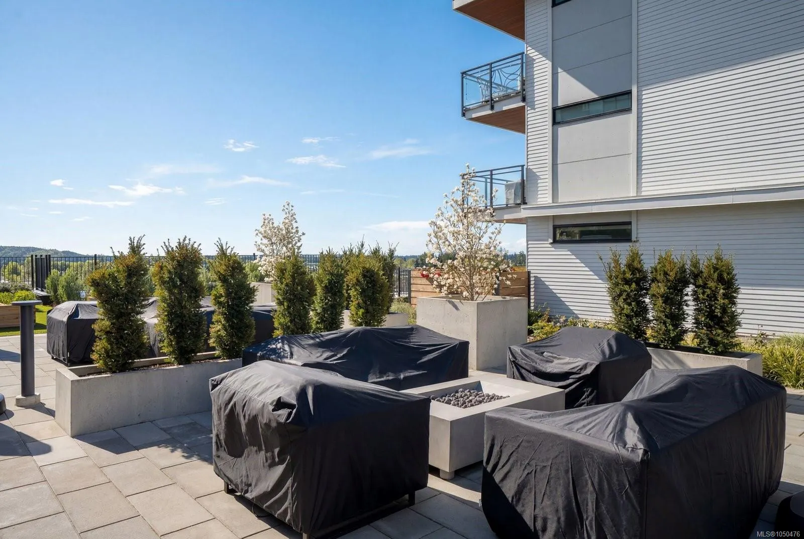 1110 Samar Cres