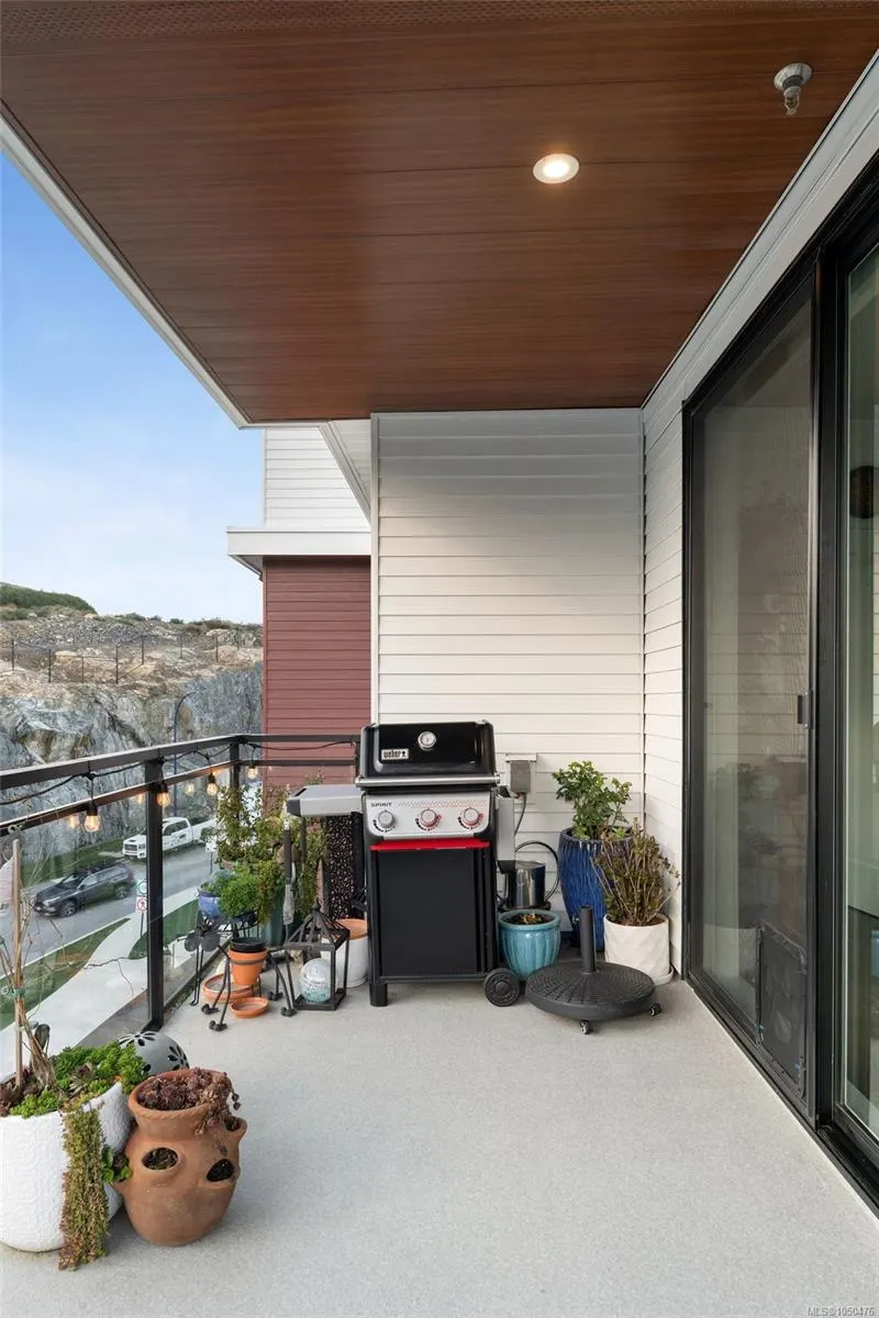 1110 Samar Cres