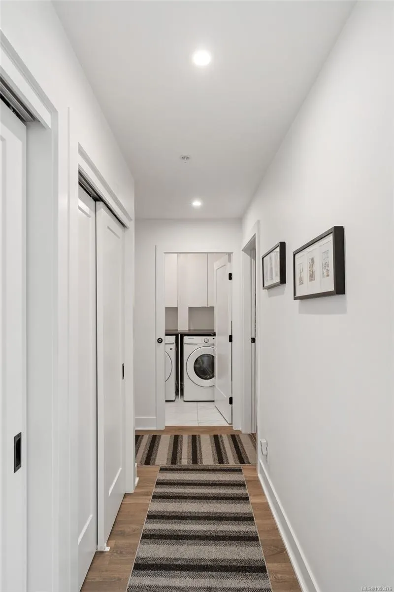 1110 Samar Cres