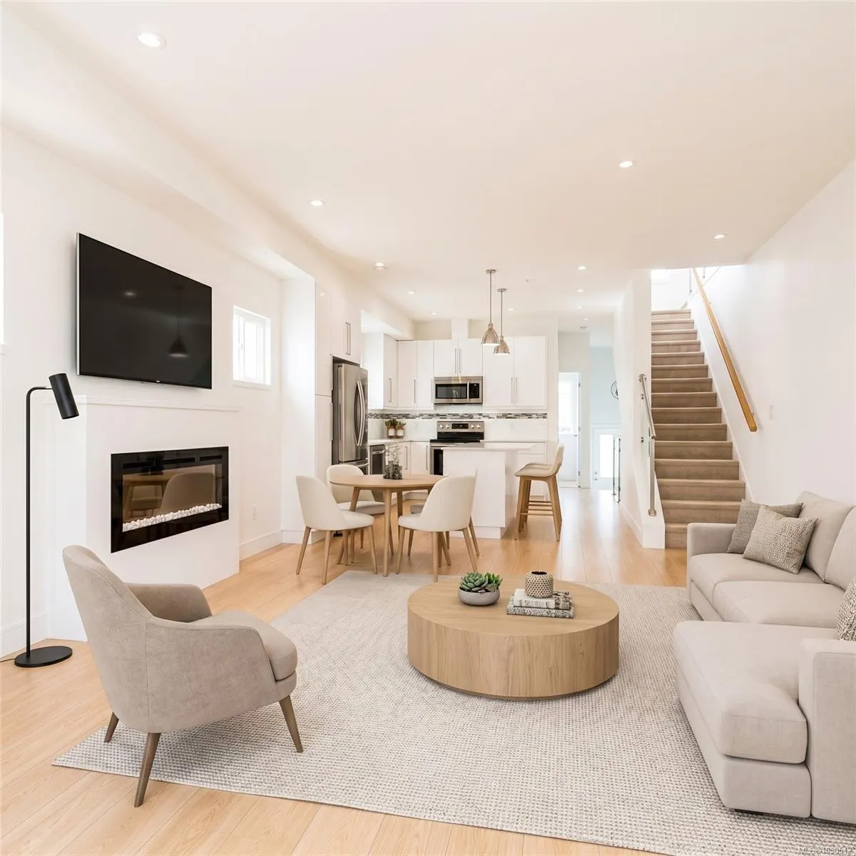 300 Phelps Ave