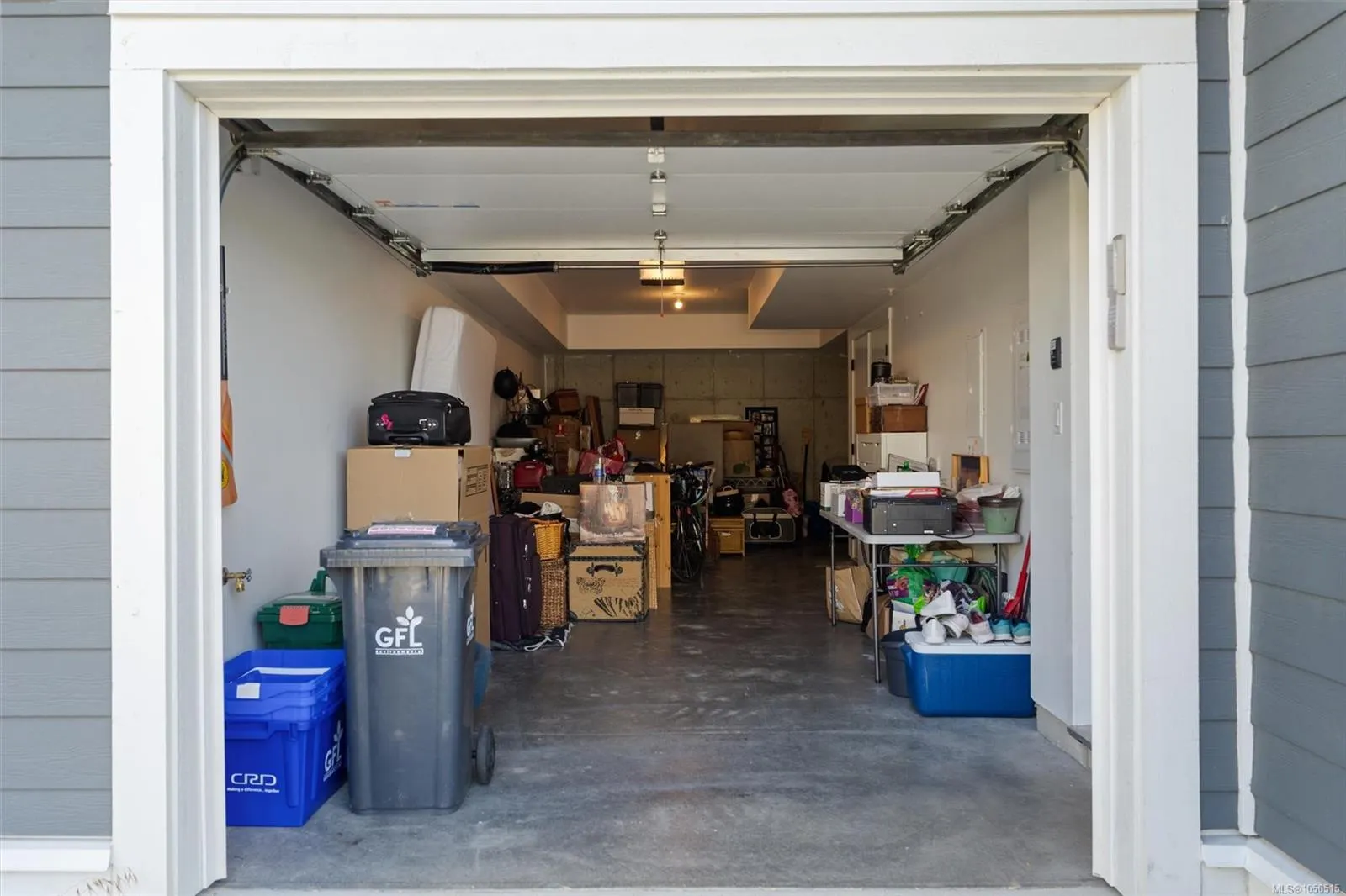 255 Caspian Dr