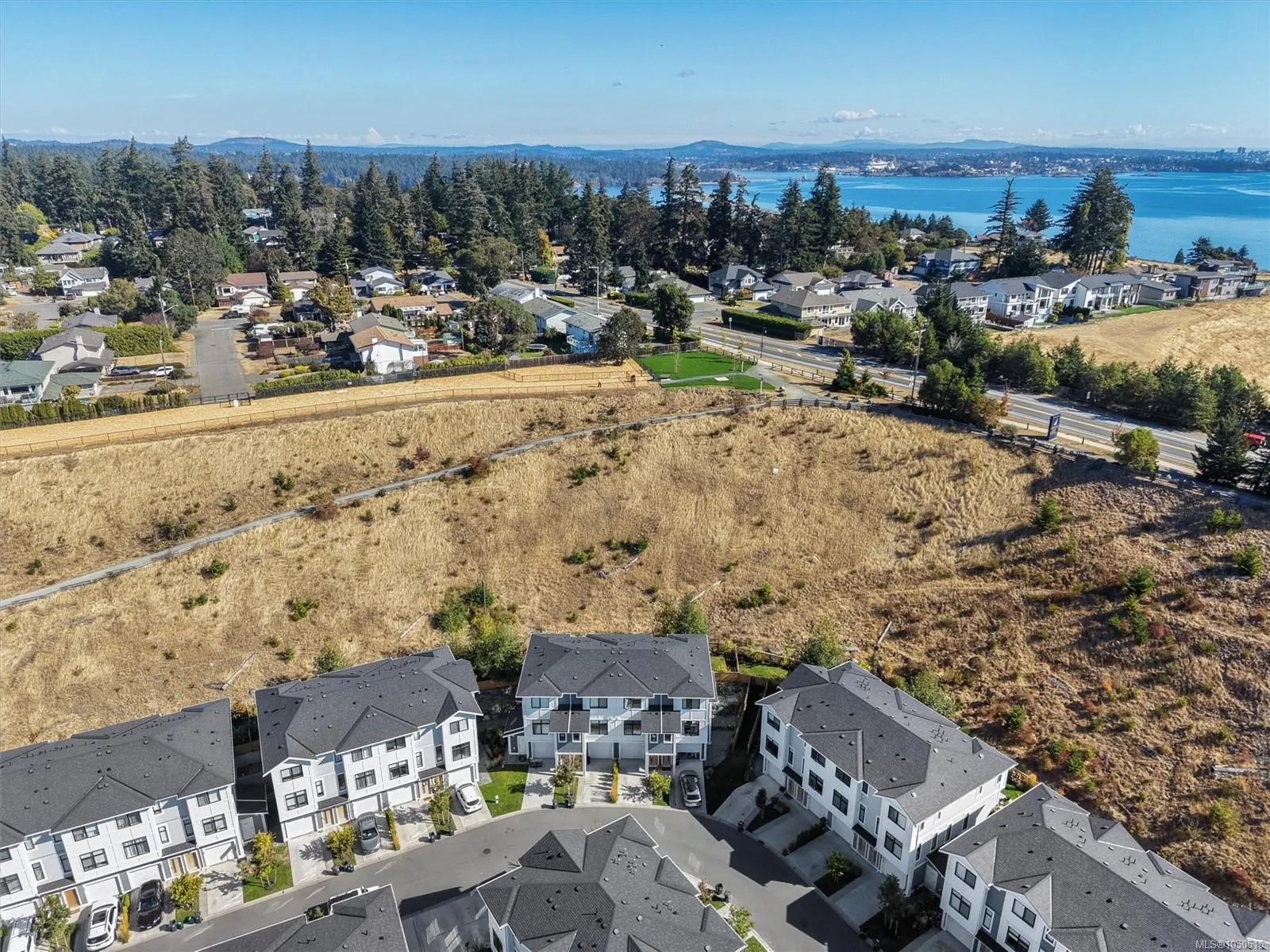 255 Caspian Dr