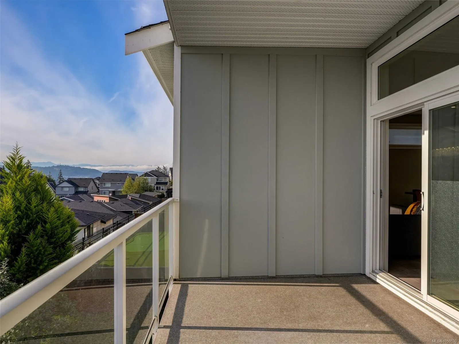 2431 Azurite Cres