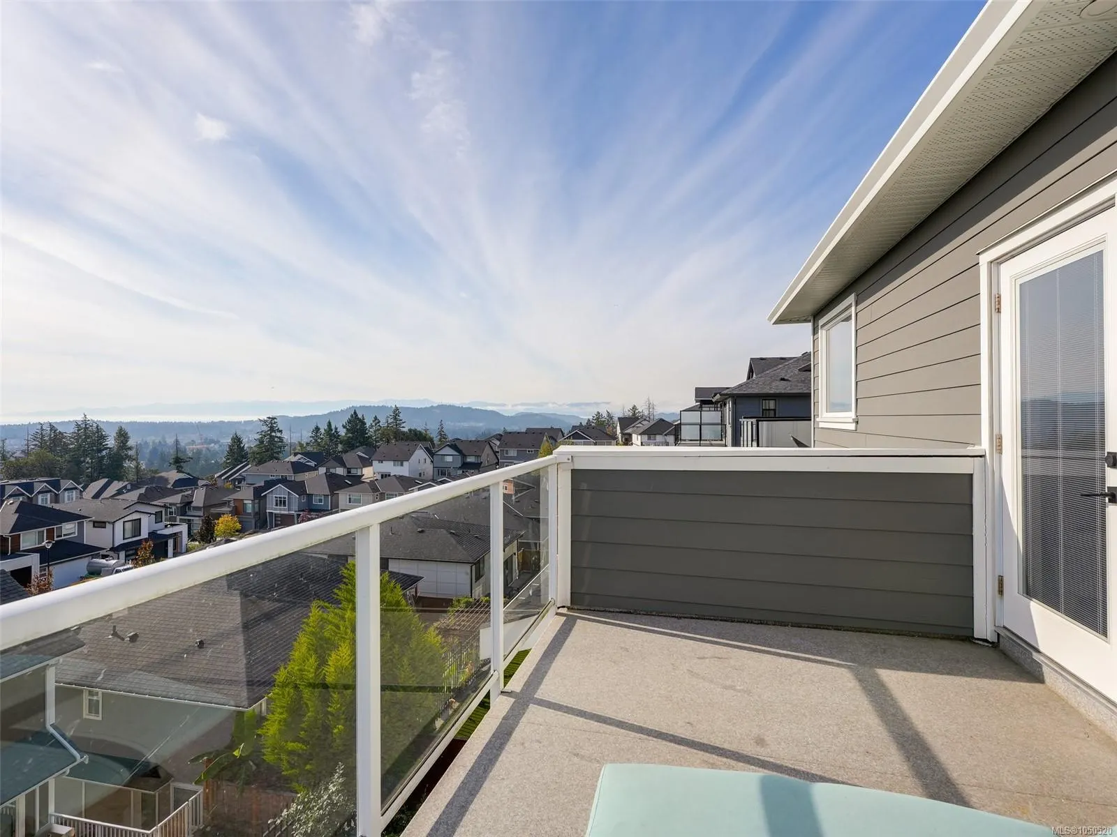 2431 Azurite Cres