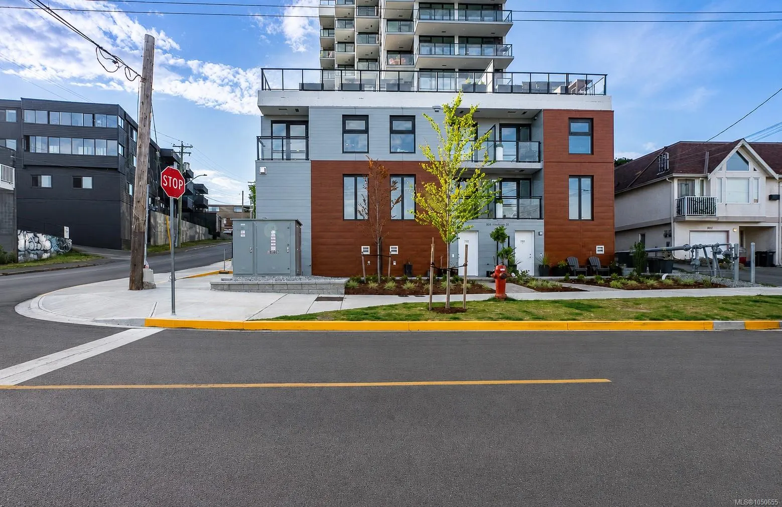 896 Wollaston Rd