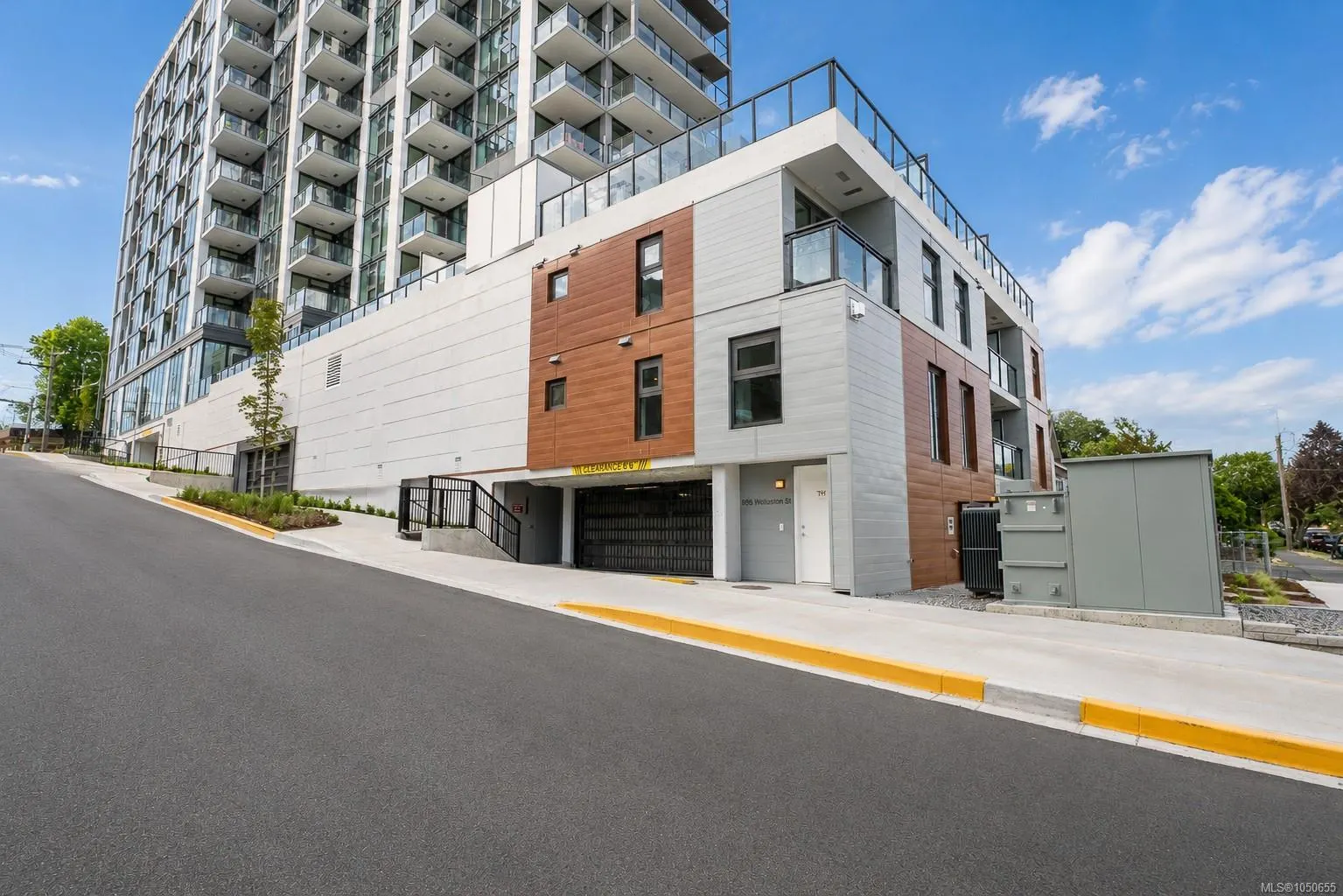 896 Wollaston Rd