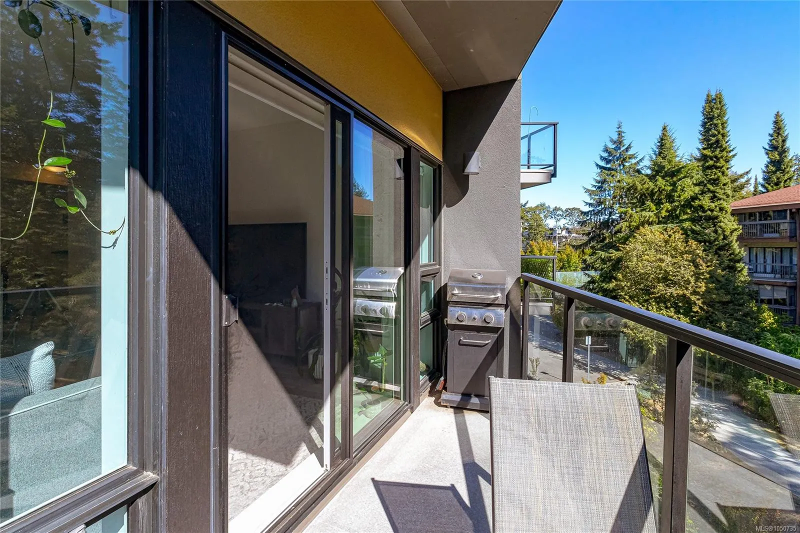 991 McKenzie Ave