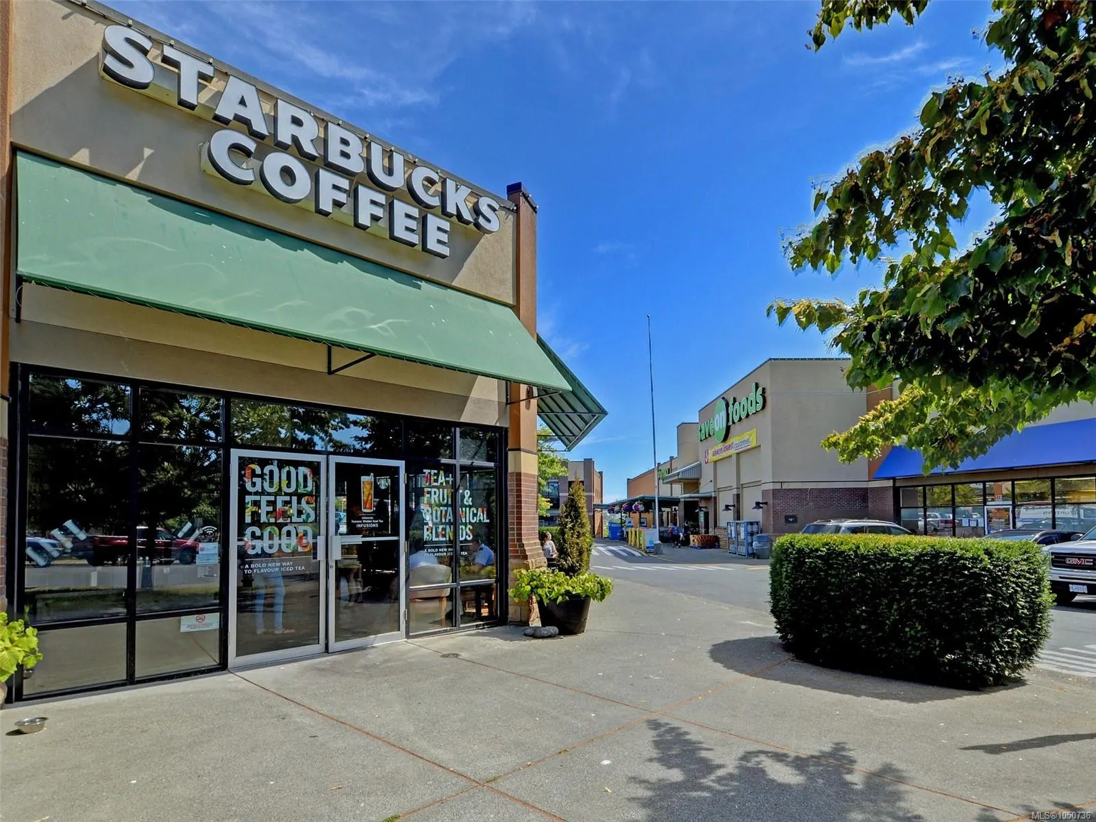 837 Selkirk Ave
