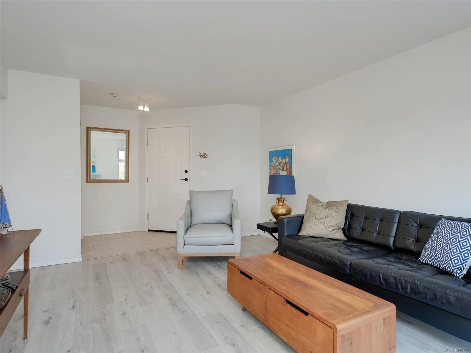 837 Selkirk Ave