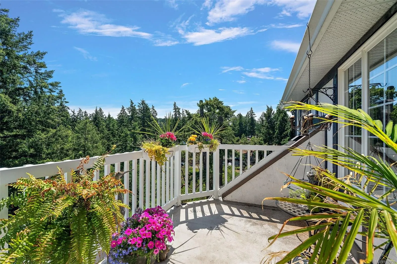 405 Coralee Pl